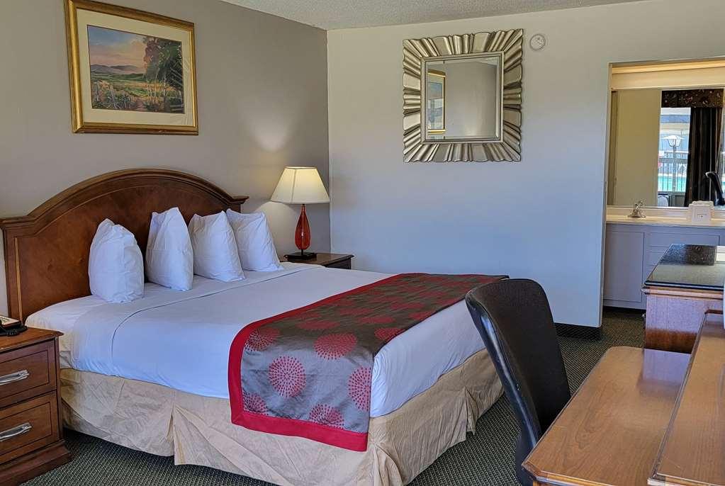 Ramada By Wyndham & Suites Warner Robins Pokoj fotografie