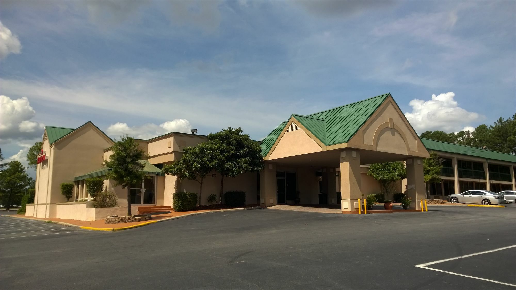Ramada By Wyndham & Suites Warner Robins Exteriér fotografie